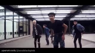 کاور 4 پسر از ویسل بلک پینک