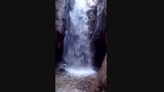 آبشار تنگه داستان، مجن، شاهرود، سمنان، ایران، بهمن 99